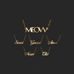 (PRE-ORDER) MEOVV - [MY EYES OPEN VVIDE] MD NAME PLATE NECKLACE