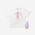 (PRE-ORDER) Stray Kids - [BAPE X Stray Kids] MD Leebit COLLEGE TEE M + METAL PINS (PINK) SET