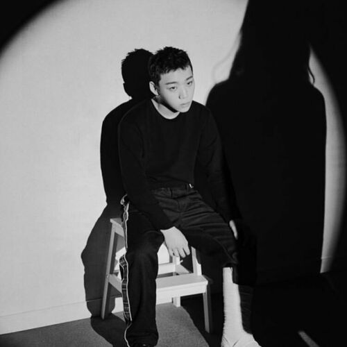 영비 Stranger 앨범 화보