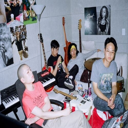 Hyukoh's first full-length album < 23 > If you want to know the spirit and attitude of today's young Koreans, I recommend ...