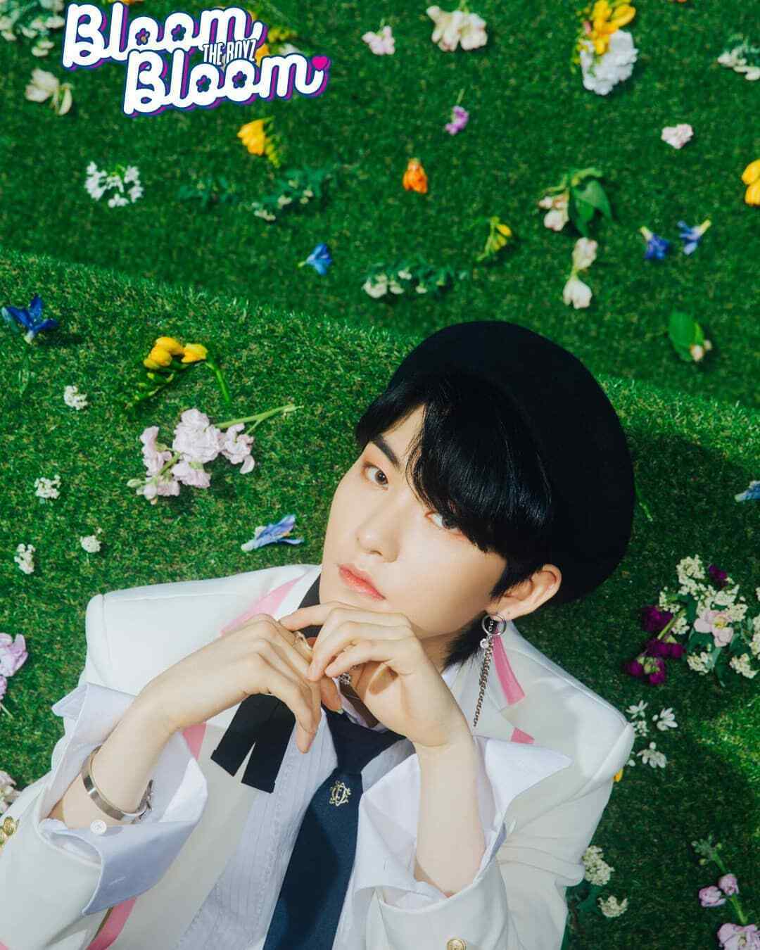 THE BOYZ ドボイズ　ドボ　bloom bloom ニュー　サノク　トレカ THE BOYZ ドボイズ ドボ bloom bloom ニュー サノク トレカ（The
