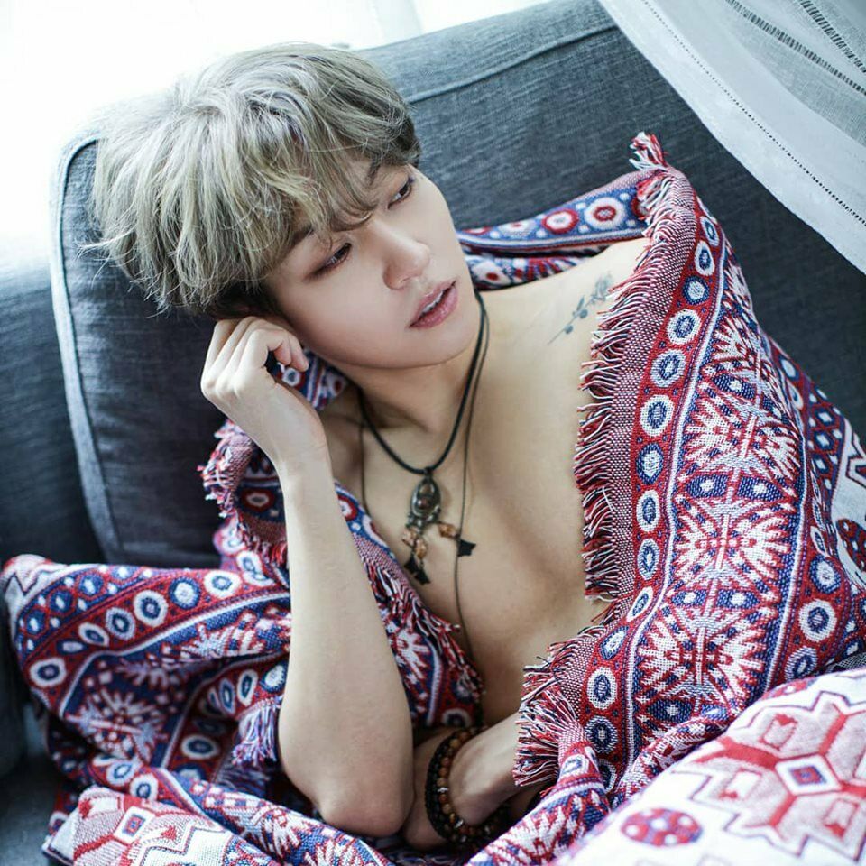 woosung WOLF CD　THE ROSE 韓国 バンド　キムウソン KIM WOO SUNG: THE ROSE 1st EP Album [WOLF] (sealed) KIM