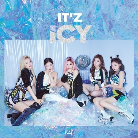 ITZY - ITZY リア　公式トレカ　ICY サノク　② ITZY - [It'z Icy] (Album 2 Version SET) – kpopalbums.com