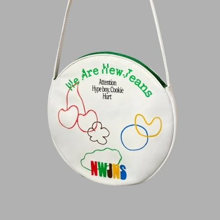 NEWJEANS - [NEW JEANS] (1st EP Album LIMITED Edition WHITE BAG